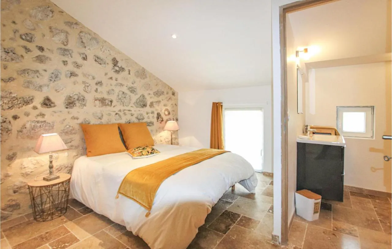Holiday home 6 Bedroom Gorgeous Home In Malataverne