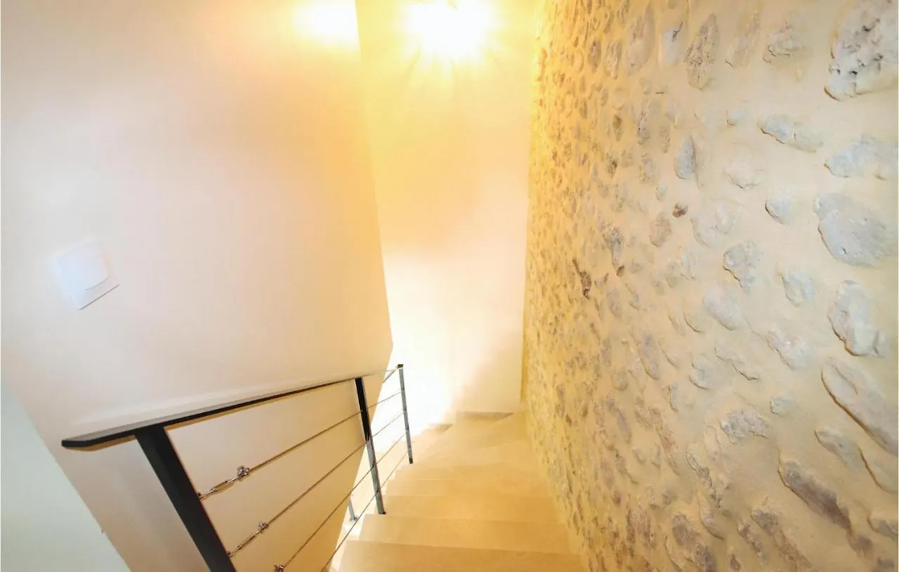 Holiday home 6 Bedroom Gorgeous Home In Malataverne